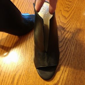 Women's size 9 shoes